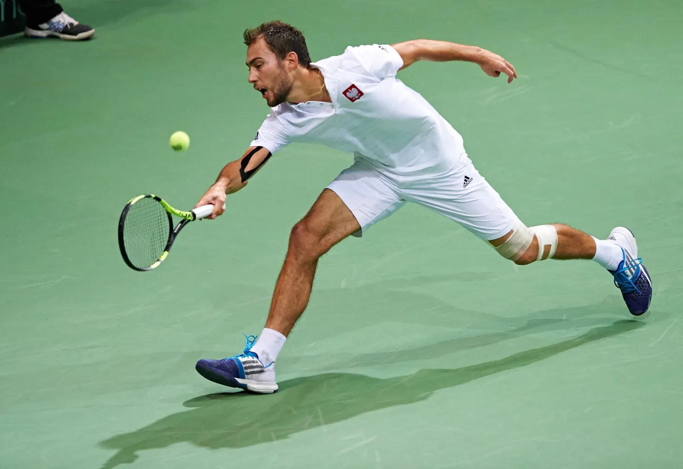 Puchar Davisa: Jerzy Janowicz pokonał Norberta Gombosa