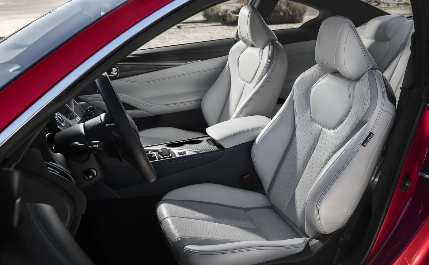 8638047-infiniti-q60.jpg
