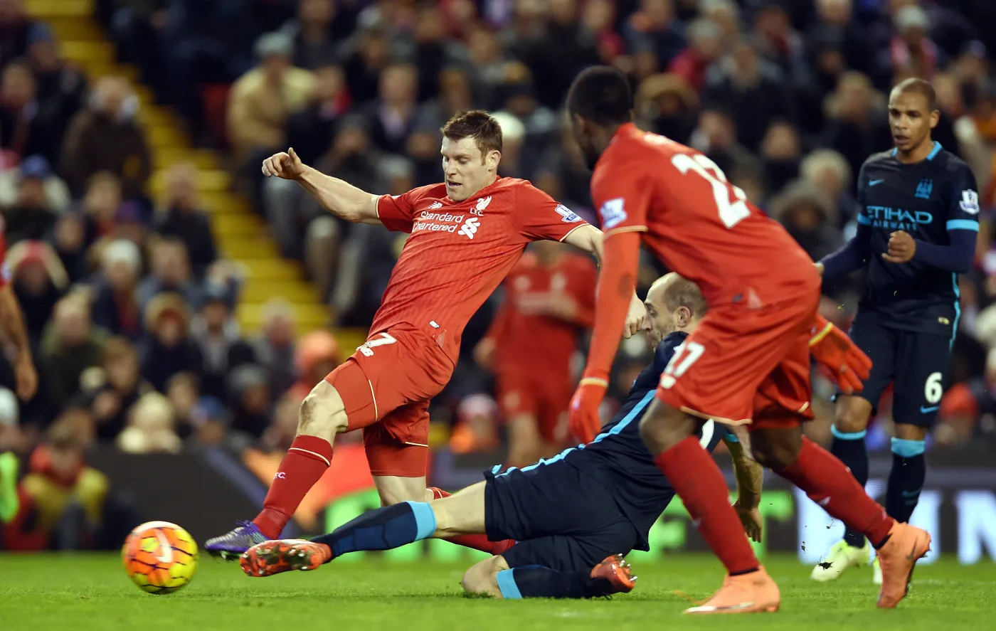 Liga angielska: Liverpool rozbił Manchester City. Arsenal przegrał w Swansea. WIDEO