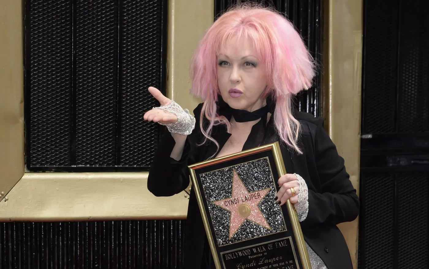 8926515-cyndi-lauper.jpg