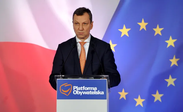 Głosowano nie tylko za Morawieckiego? PO pyta o zachowanie posłów PiS na sali