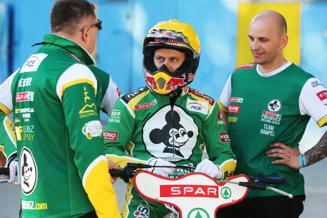 Ekstraliga: Jarosław Hampel wrócił na tor