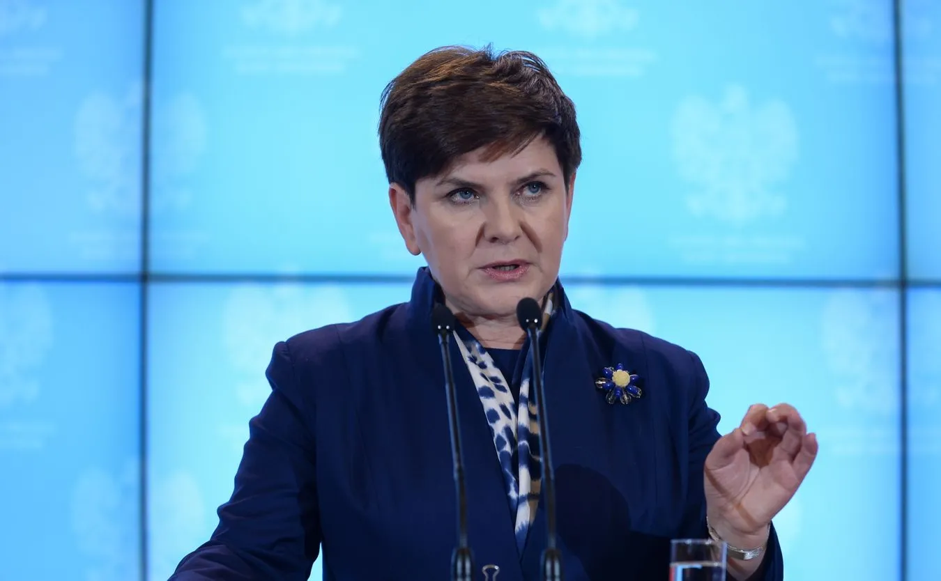 Premier Szydło rozmawiała przez telefon z Martinem Schulzem o debacie w sprawie Polski