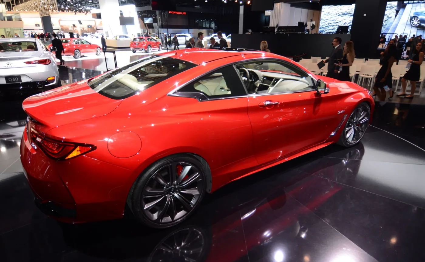 8638323-infiniti-q60.jpg