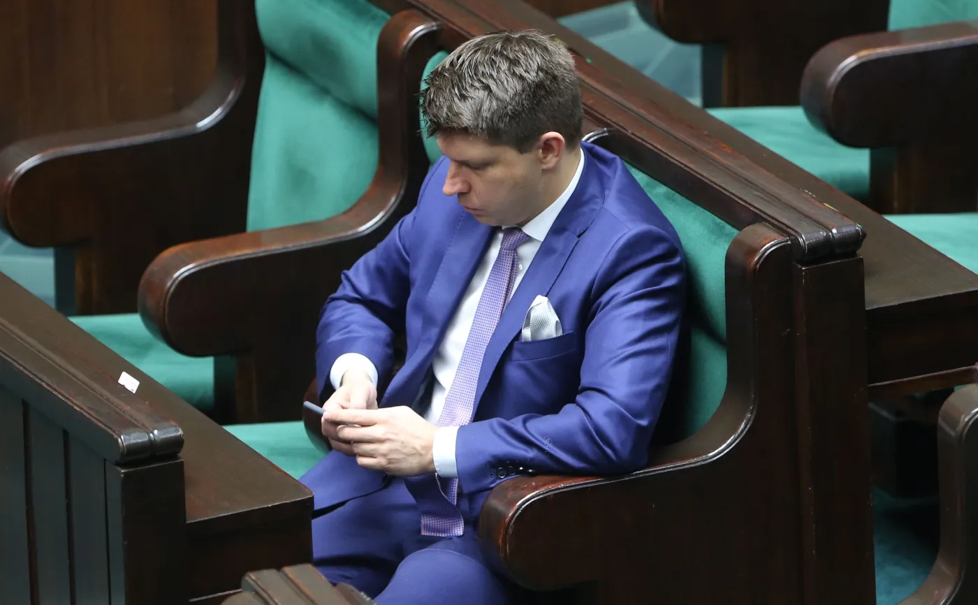 Komisja finansów wzywa prezesów banków. Petru: To bardzo w komunistycznym stylu