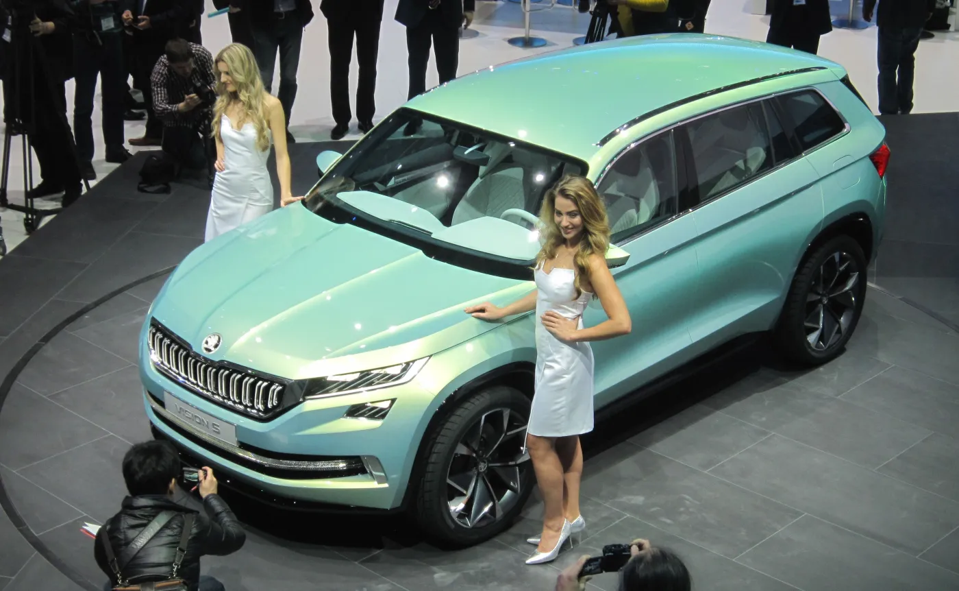 8837771-skoda-visions.jpg