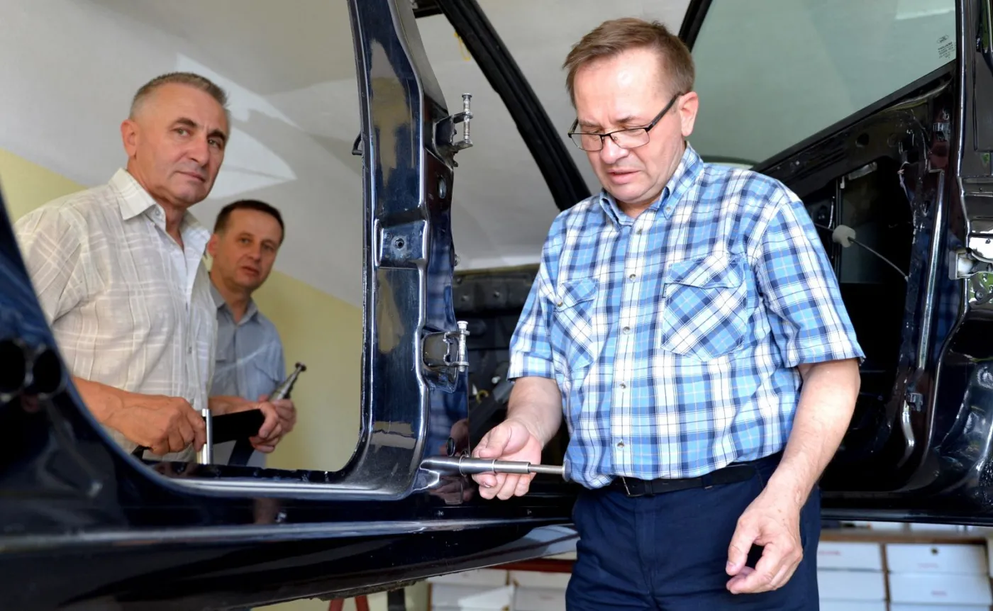 Bracia Nowak z Krosna pokazali wynalazki, które mają ratować ofiary wypadków samochodowych [ROZMOWA DZIENNIK.PL]