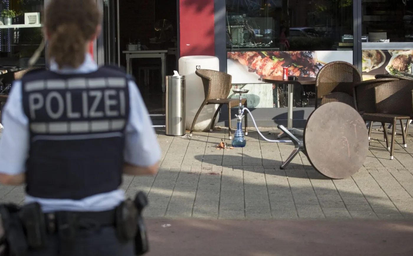 Dramat w niemieckim Reutlingen. Syryjski uchodźca zabił maczetą Polkę. Media: Była w ciąży...