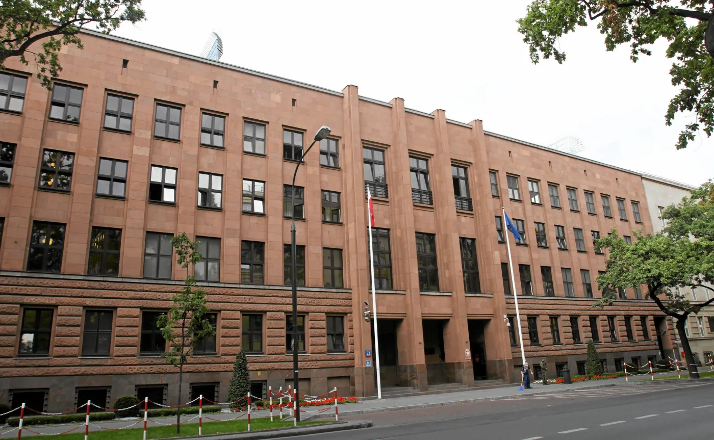 Wiceszef MSZ odwołany ze stanowiska. To on w imieniu rządu, rozmawiał z Komisją Wenecką