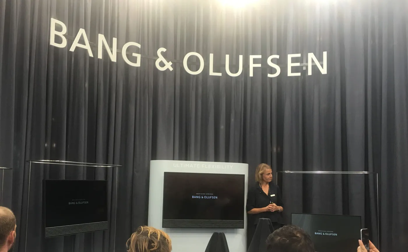 9405730-bang-olufsen.jpg