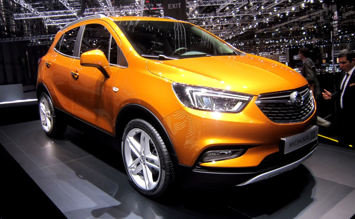 9410763-opel-mokka-x.jpg