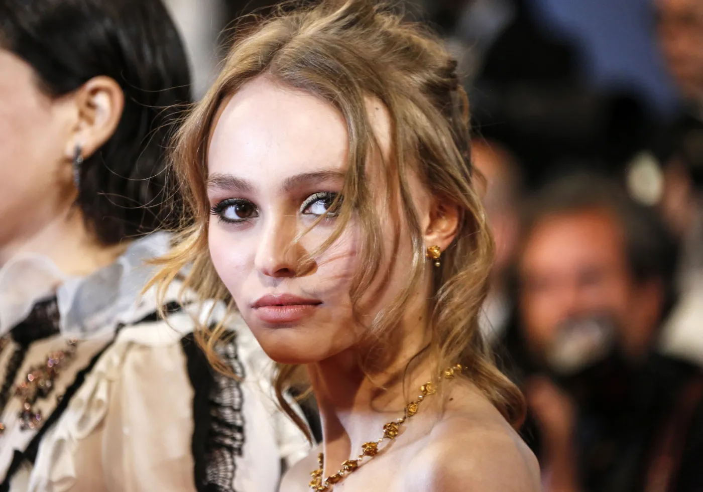9042535-lily-rose-depp.jpg