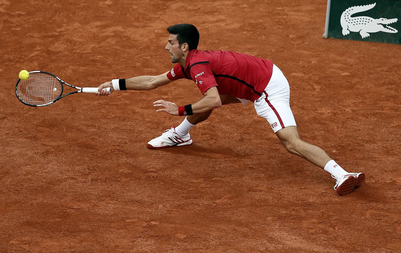 French Open: Kolejne zwycięstwo Djokovica bez straty seta