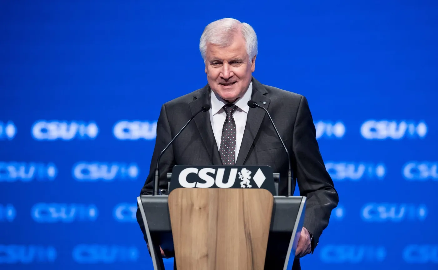 Koalicjant Merkel odrzuca "multikulti" i "polityczny islam". Oto nowy program CSU