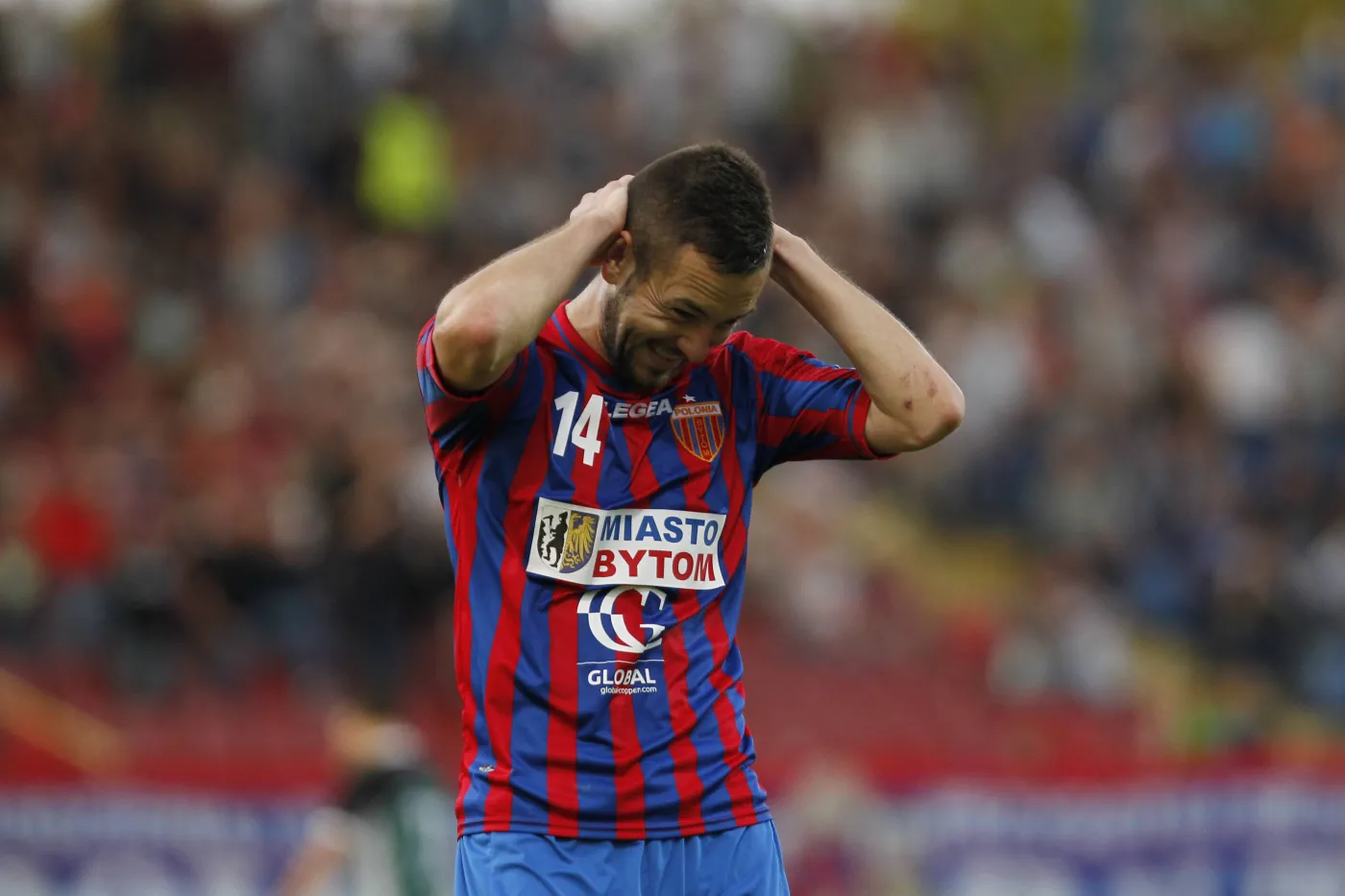 Były piłkarski mistrz Polski nad przepaścią. Klub walczy o przetrwanie