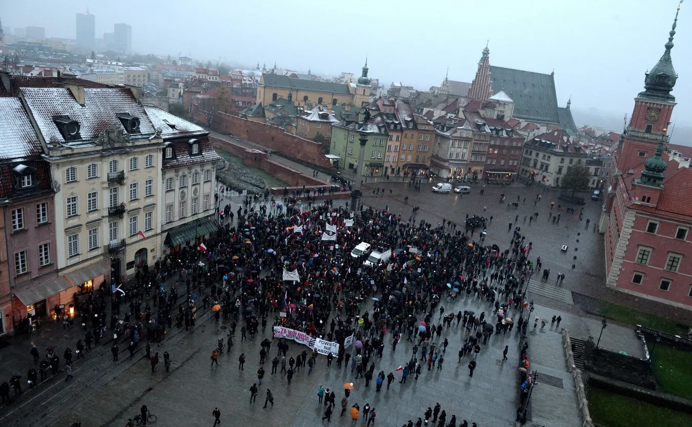 PiS chce zmian w ustawie o zgromadzeniach. Zgromadzenie cykliczne nad wszystkimi innymi