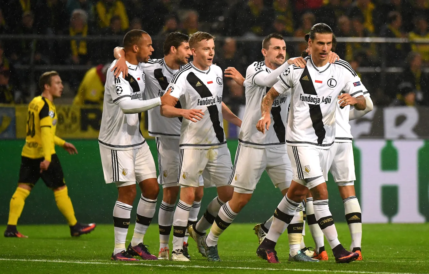 9637535-borussia-legia.jpg