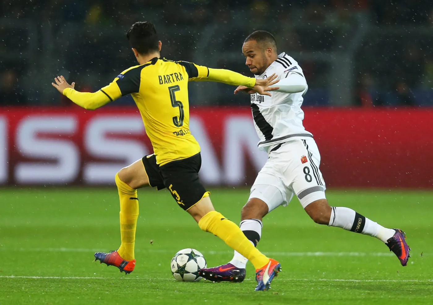 9637567-borussia-legia.jpg