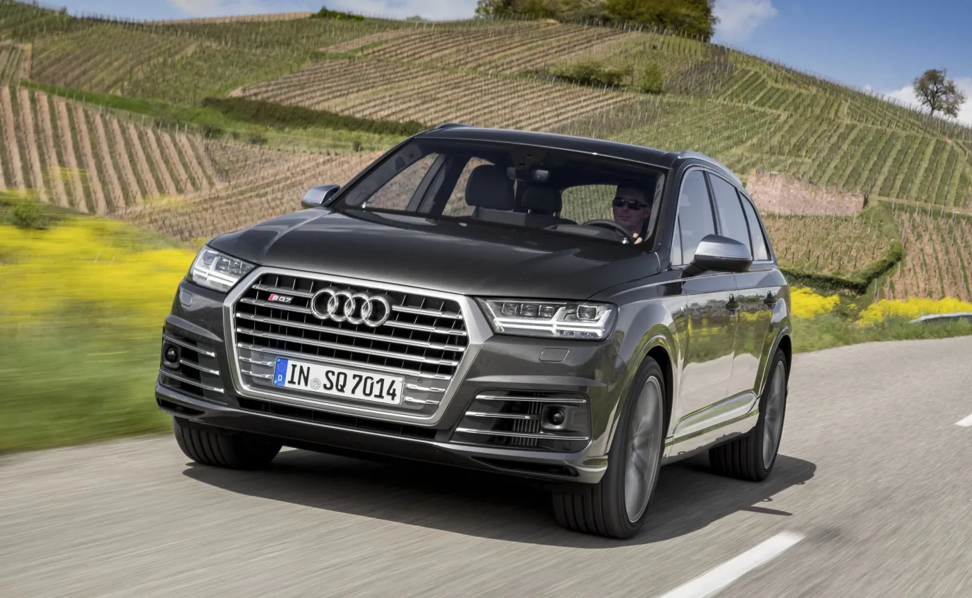 9369006-audi-sq7-tdi.jpg