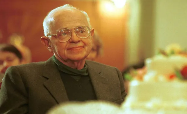 Autor "Cyberiady" bywał nie tylko blisko gwiazd, ale i blisko życia. RECENZJA "Planety LEMa"