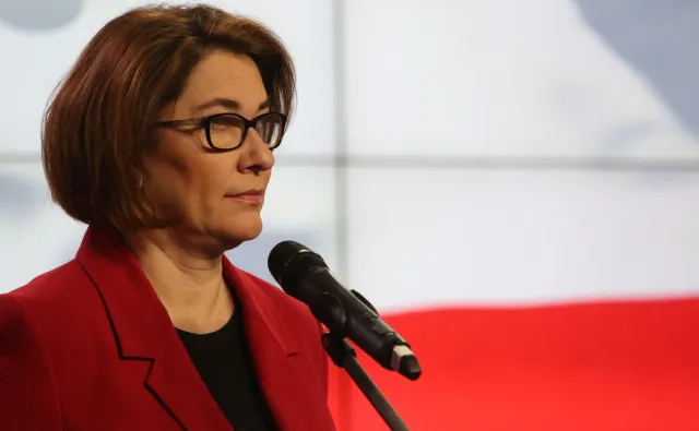 Gliński przeprasza, a Mazurek na to: Nie ma powodów, aby przepraszać za materiały przygotowywane przez niezależną stację