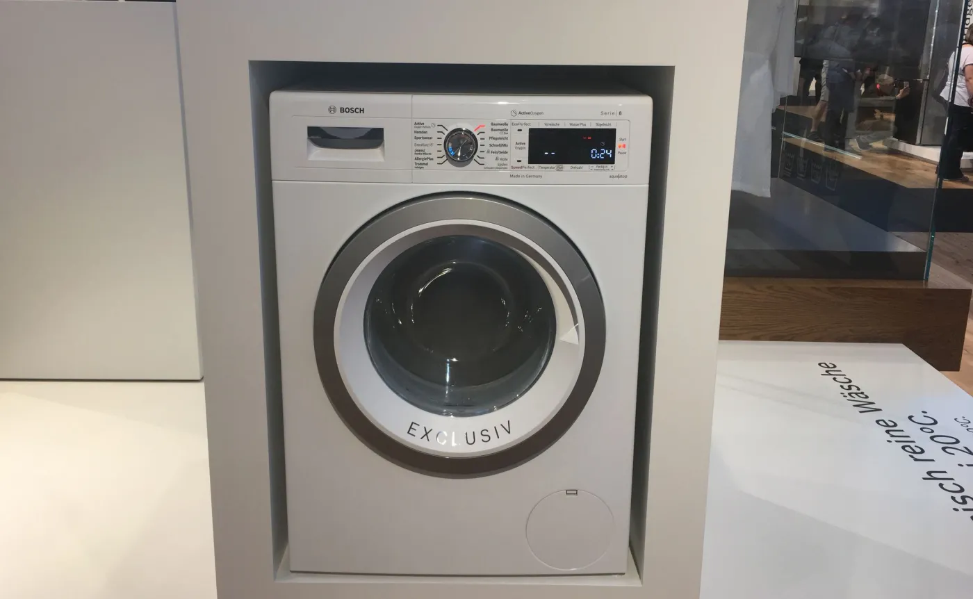 9415937-pralka-bosch.jpg