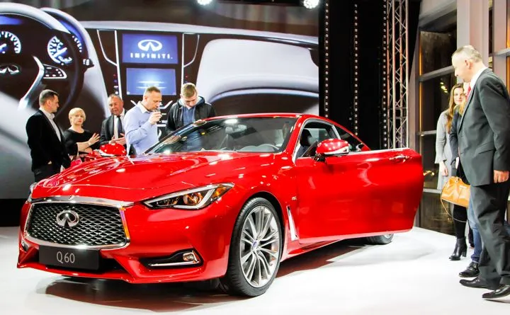 9419290-infiniti-q60.jpg