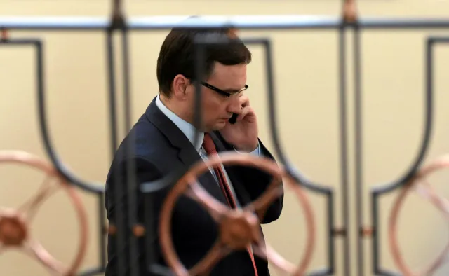 Oświadczenia majątkowe prokuratorów ujawnione w internecie. Mają podlegać "społecznej kontroli"