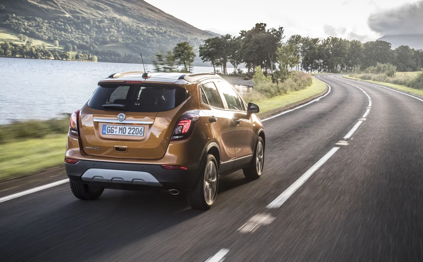 9463522-opel-mokka-x.jpg
