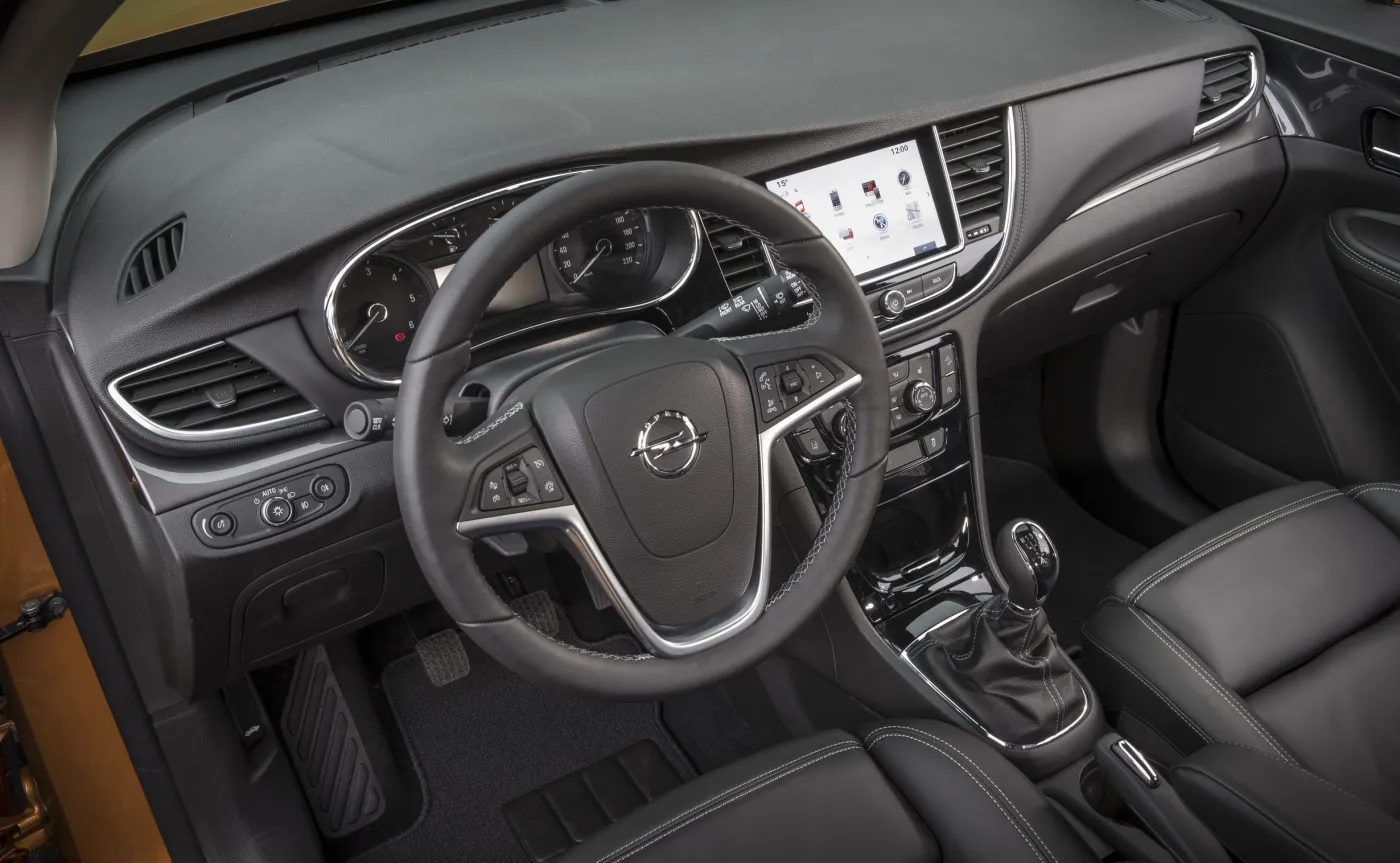 9467967-opel-mokka-x.jpg