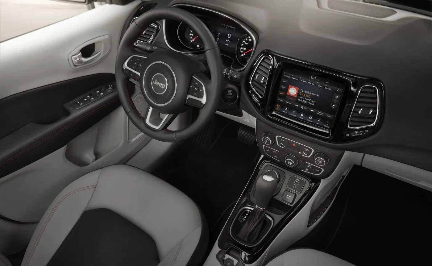 9478674-jeep-compass.jpg
