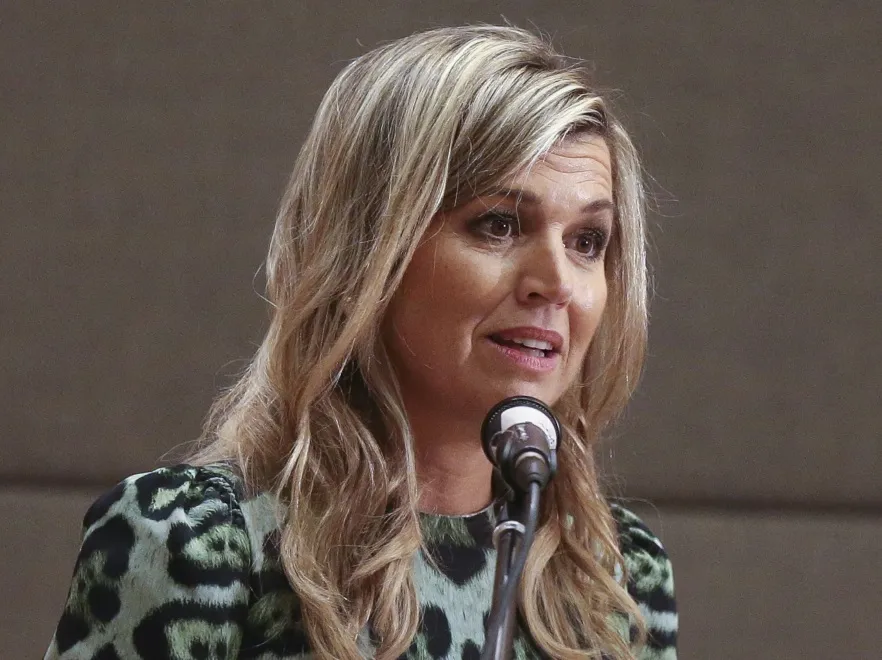 Królowa Holandii w stylizacji godnej szafiarki - nie za odważnie...?! FOTO