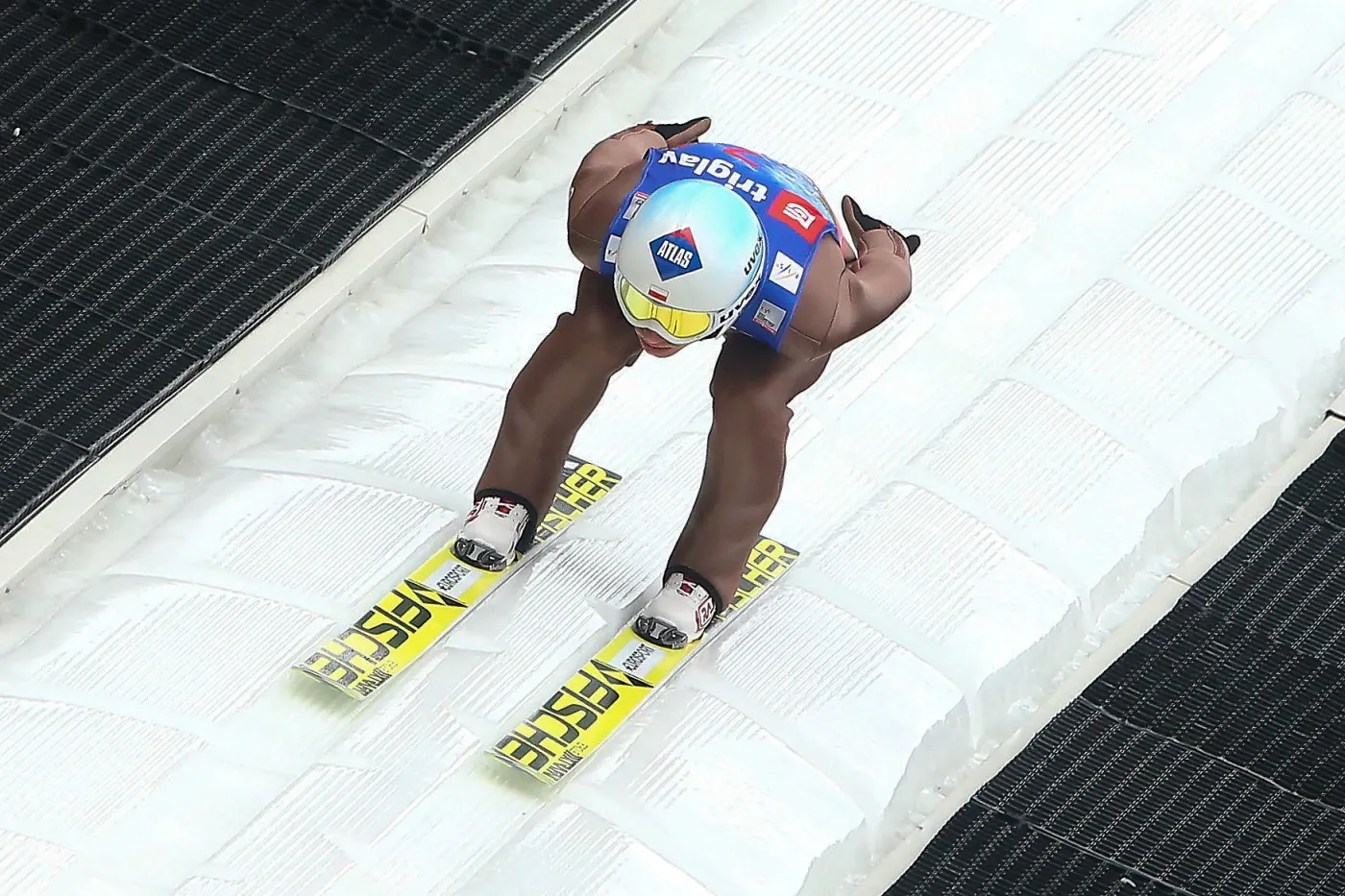 PŚ w skokach: Stoch czwarty po 1. serii w Planicy. Kraft liderem po lądowaniu na 243 m