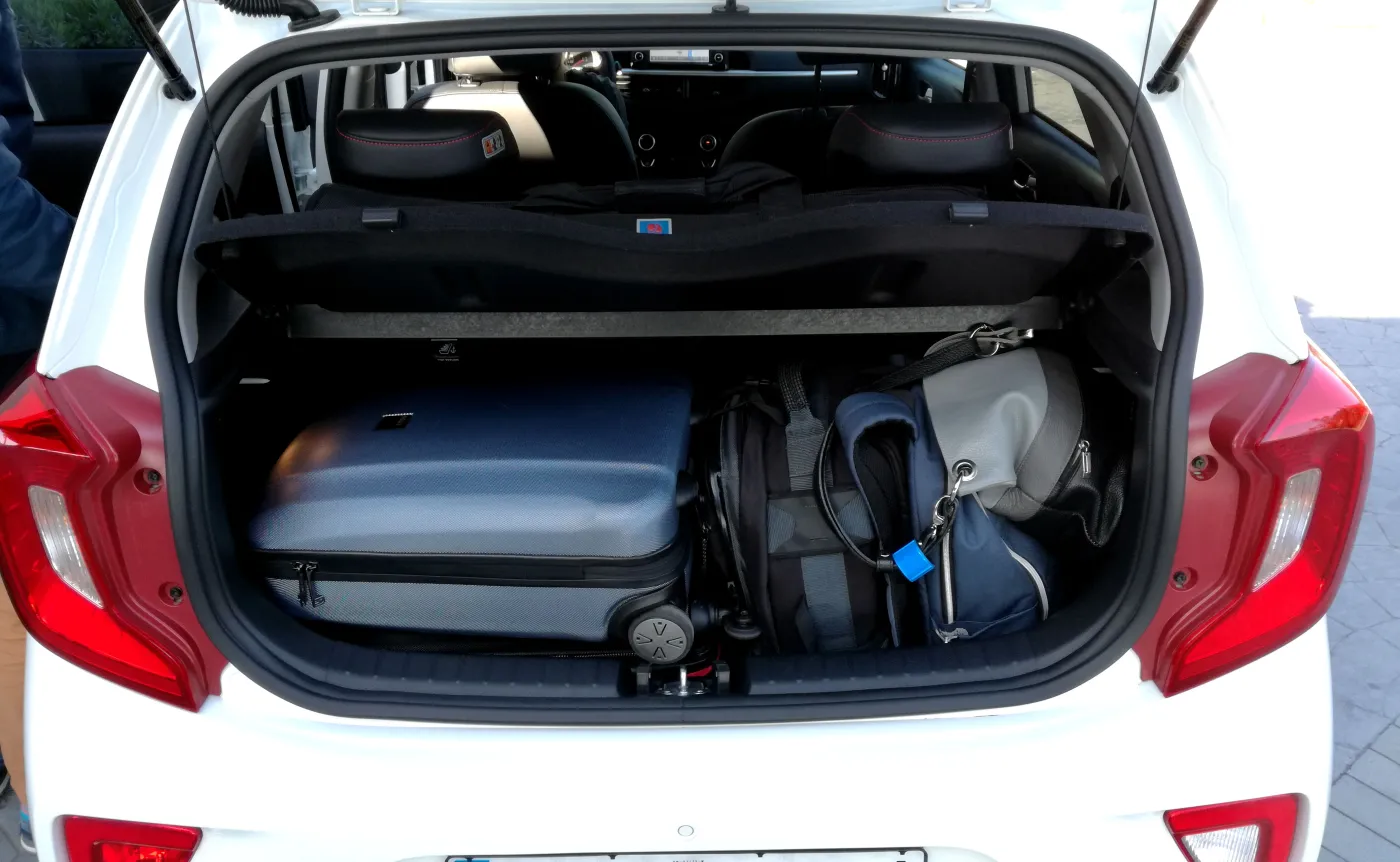 10034066-kia-picanto.jpg
