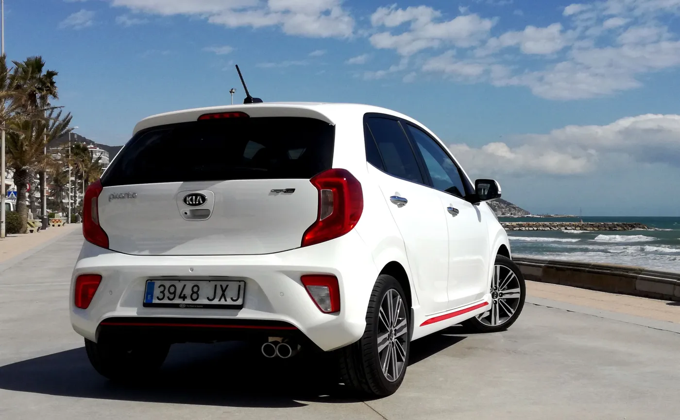 10033557-kia-picanto.jpg