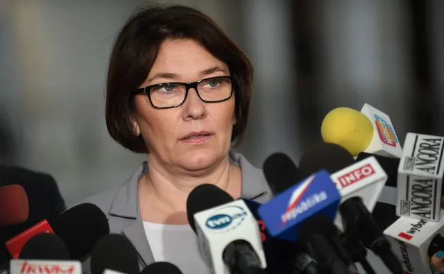 Rzeczniczka PiS odpowiada posłom PO: Ne ma teraz możliwości rozwiązania podkomisji ds. katastrofy smoleńskiej