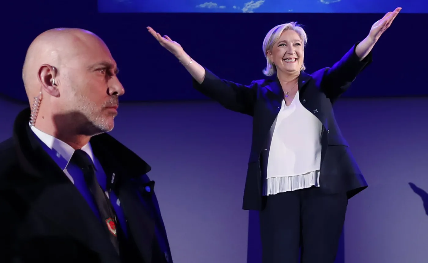 W Paryżu działa potężna partia ludzi Kremla [KOMENTARZ]