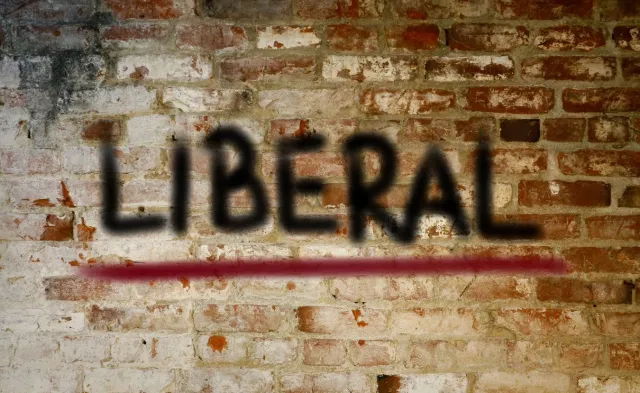 Jan Wróbel: Liberałowie, uważajcie, bo traficie na złom