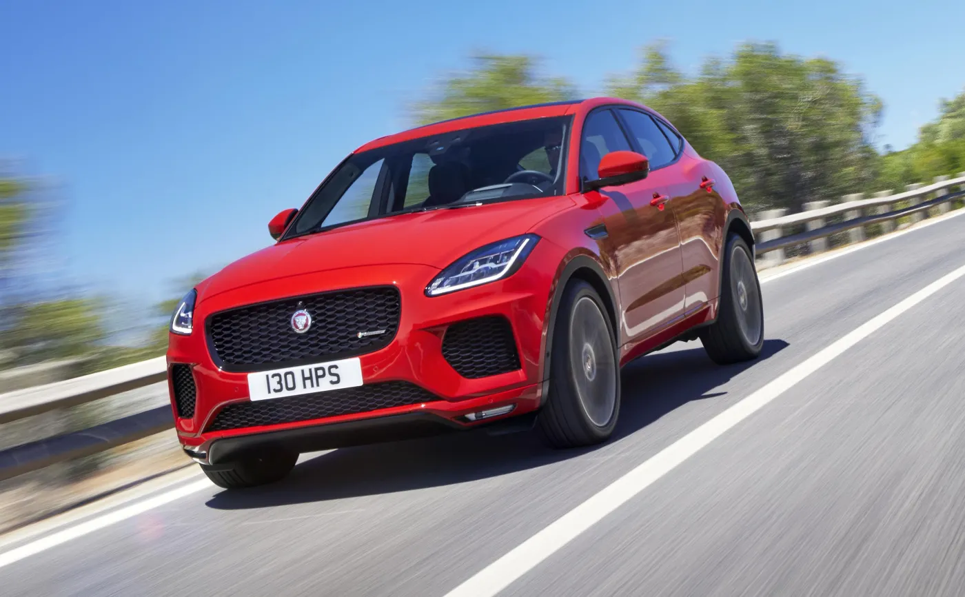 10308035-jaguar-e-pace.jpg