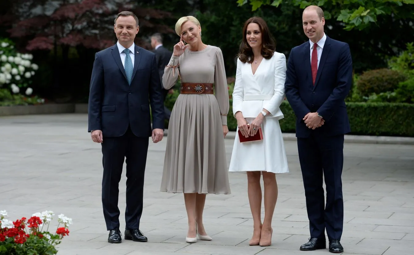 Kate i William w Polsce. Spotkanie z parą prezydencką i wizyta w Muzeum Powstania Warszawskiego [ZDJĘCIA]