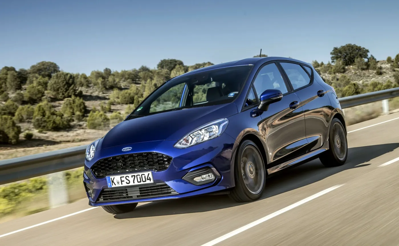10317648-ford-fiesta.jpg