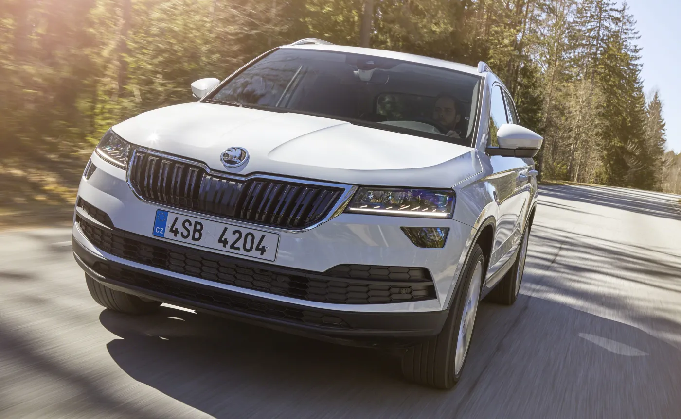 10167726-skoda-karoq.jpg