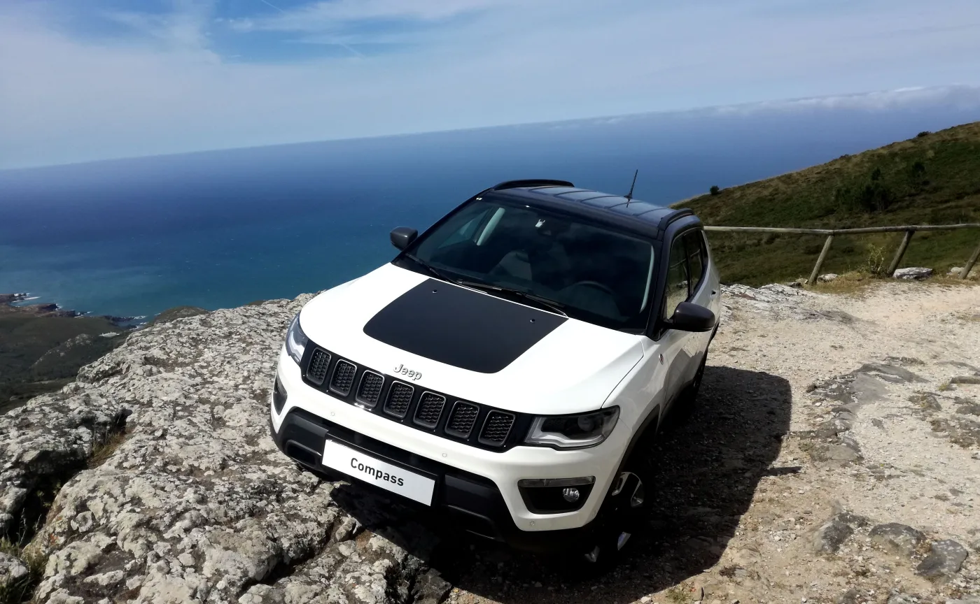 Jeep Compass nowej generacji już w Polsce i potrafi więcej niż SUV. Sprawdziliśmy na końcu świata