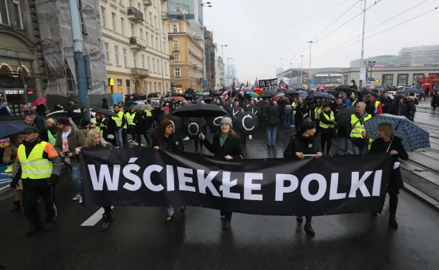 Kempa o pikietach w obronie praw kobiet: Poziom manipulacji sięgnął zenitu