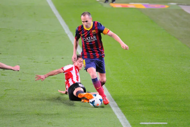 Liga hiszpańska: Andres Iniesta w Barcelonie do... końca kariery