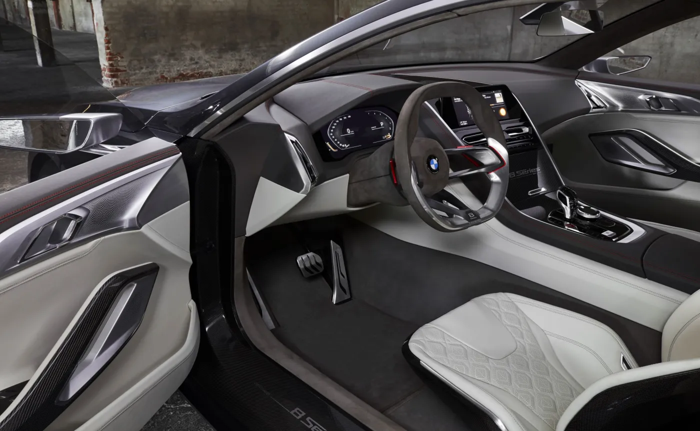 10184158-bmw-serii-8.jpg