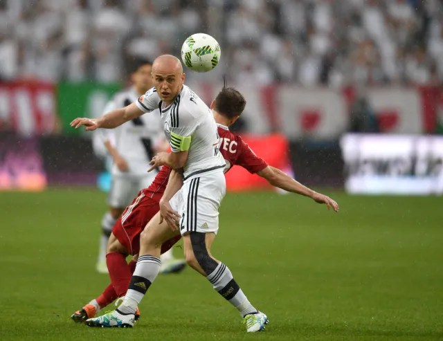 Polskie kluby dostaną od UEFA ponad 2 mln euro. Najwięcej z tej puli zgarnie Legia Warszawa