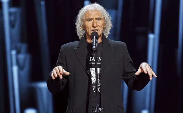 Kryszak w Sopocie wyśmiał "dobrą zmianę": Marionetki, marionetki podrygują bezrozumnie