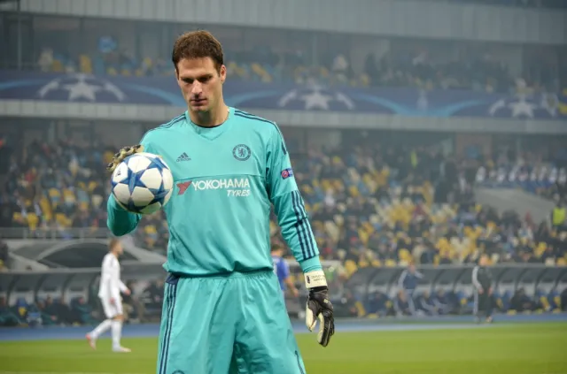 Liga angielska: Bramkarz, który strzelił Borucowi gola może zająć miejsce Polaka w Bournemouth