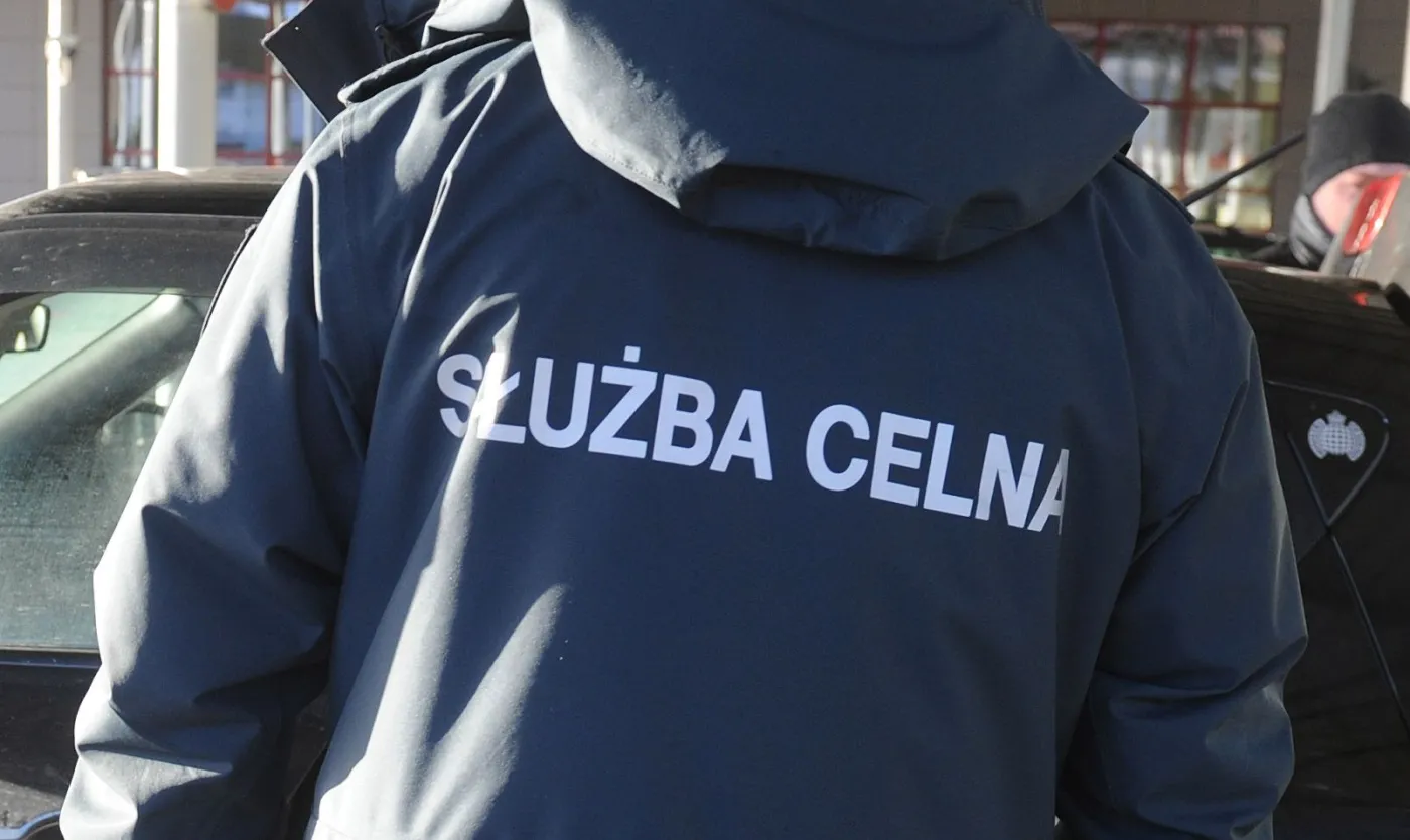 Co 20 celnik zostanie bez pracy? "Szef KAS złamał dawaną wcześniej obietnicę"